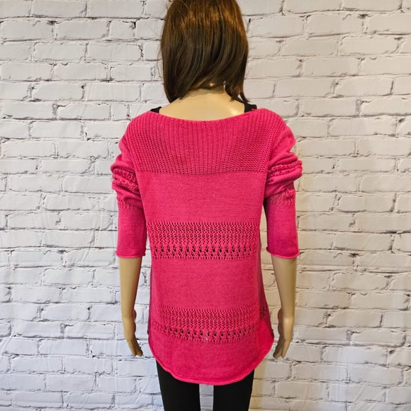 Chelsea & Theodore, Hot pink open knit sweater - Picture 7 of 9